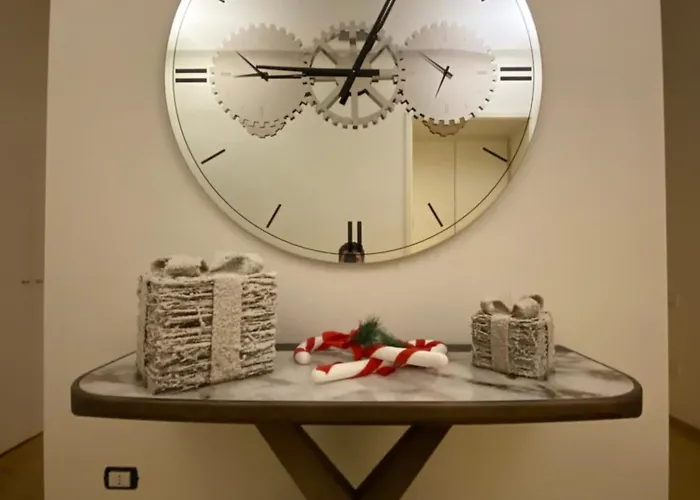 Luxury House With Parking דירה נאפולי